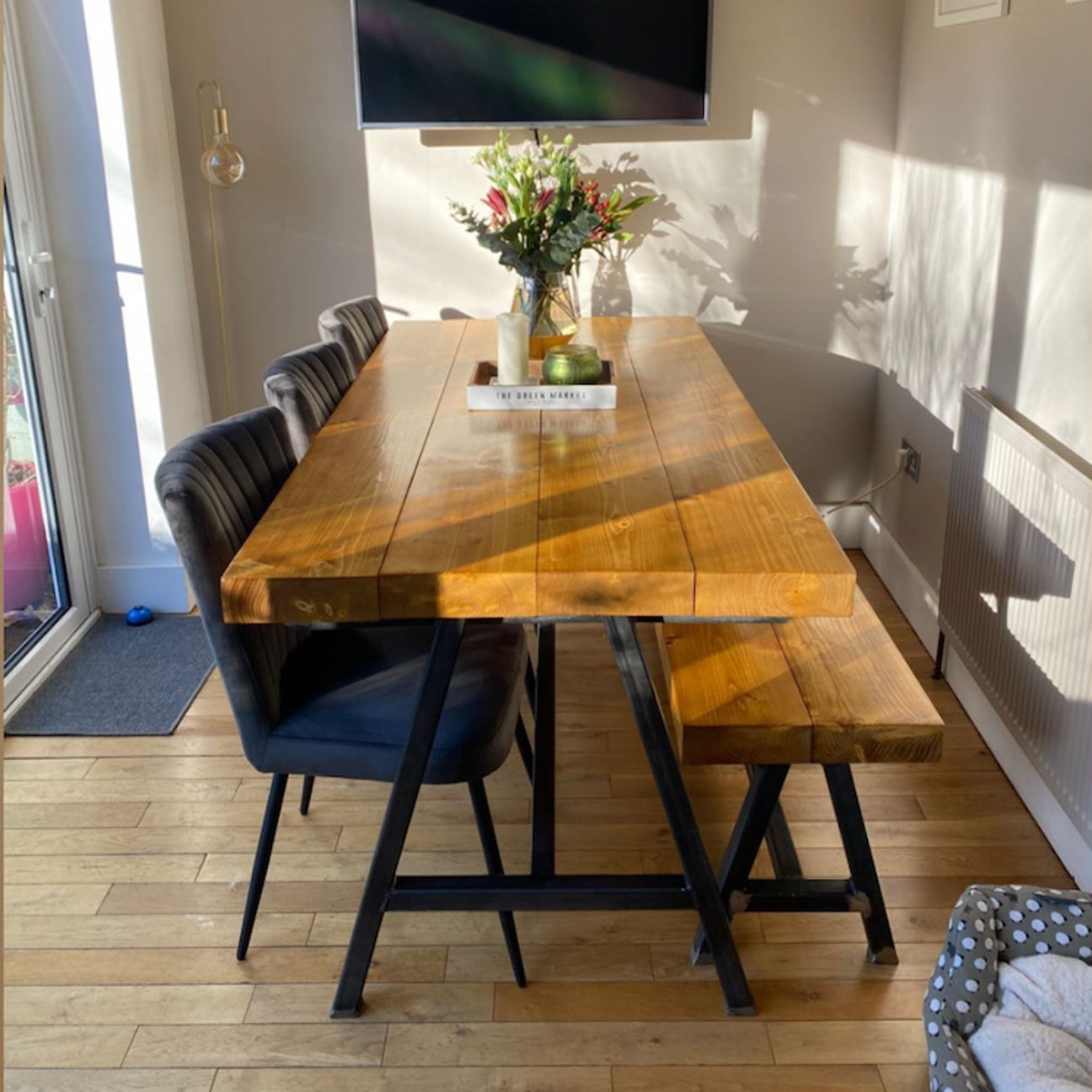 Industrial Dining Table/Bench With A Shape Frame 610 Seater Chic Wood